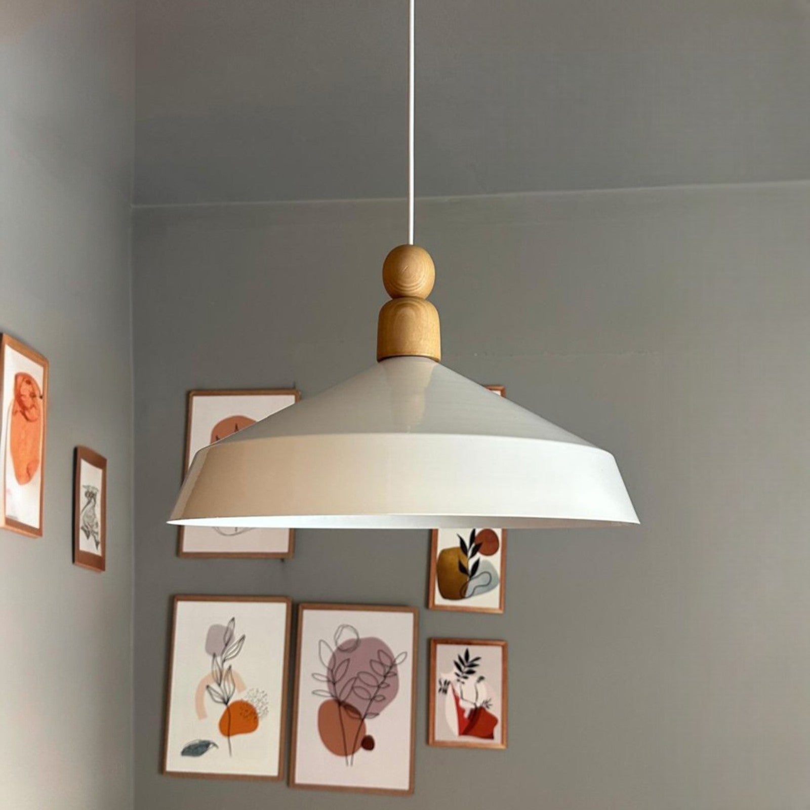 Lema Dicker Holzkopfteil-Pendelleuchter